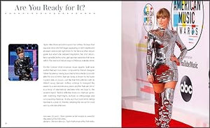 Taylor Swift & The Clothes She Wears Hardback Book