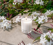 Load image into Gallery viewer, Nest New York Indian Jasmine Votive Candle
